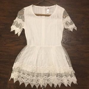 Journey Five white top, size small.